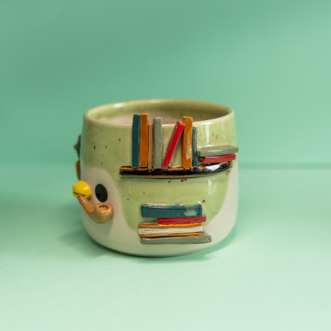 Bibliothèque de l'érudit - Pot de fleur - très léger défaut