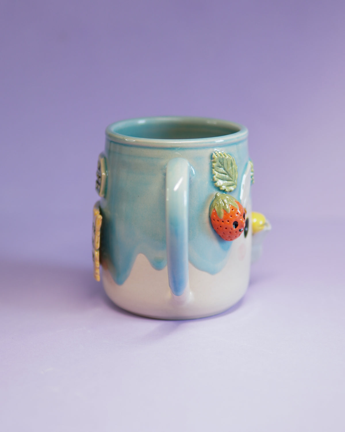 Le Mythe De La Taverne - Défaut - Tasse Fraises Milford 550ml Recto Verso