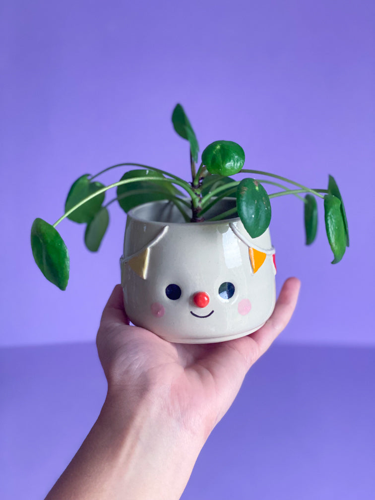Fanion 07 -  Petit Pot de fleur